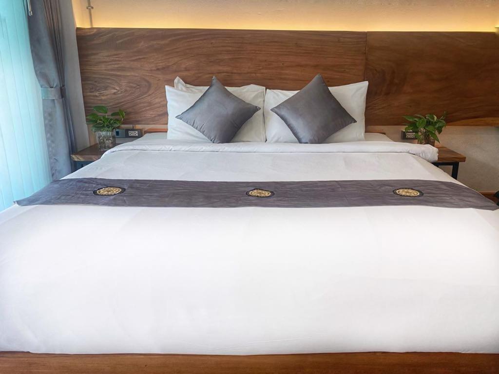 Lanna Tree Boutique Hotel Чиангмай Номер фото